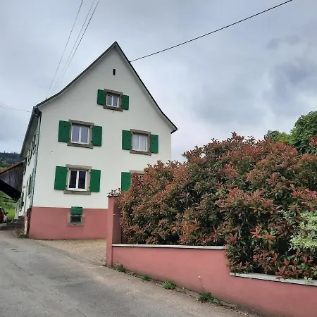 Jardin Et Vue Montagne דירה *